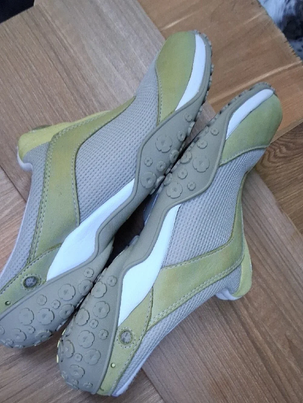 Timberland Light Green and White Slip-On Shoe,sz.6m